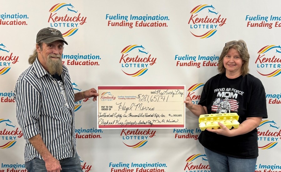 Ky. woman follows up on promise, toting eggs with lottery win: ‘There will be signs'