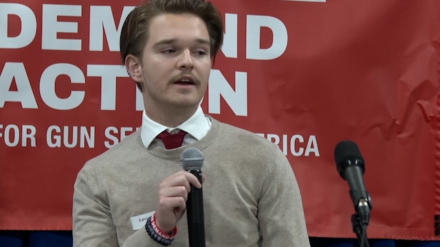 Gun advocacy group says speaker ‘shamefully lied' about surviving school shooting at Frankfort rally