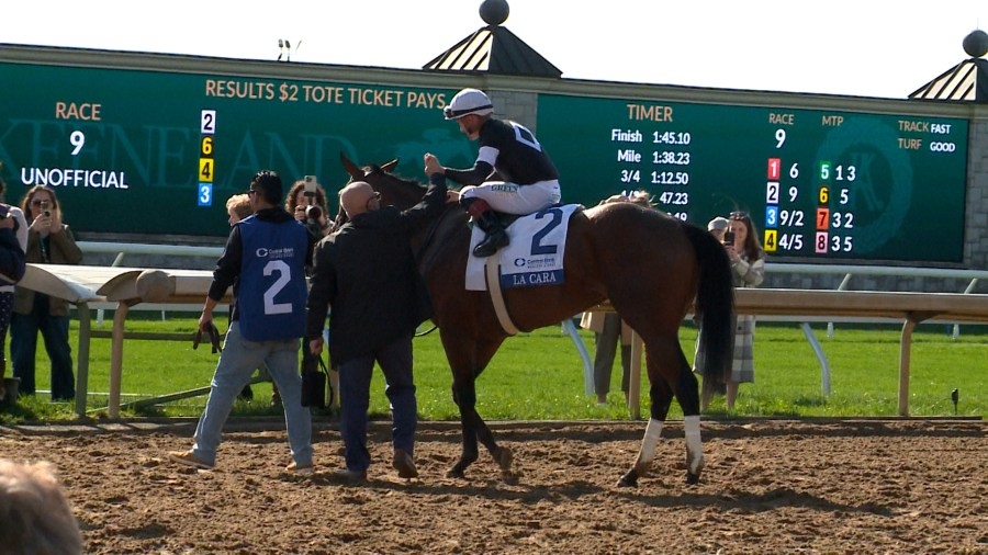 La Cara wins Ashland Stakes, headed to Kentucky Oaks