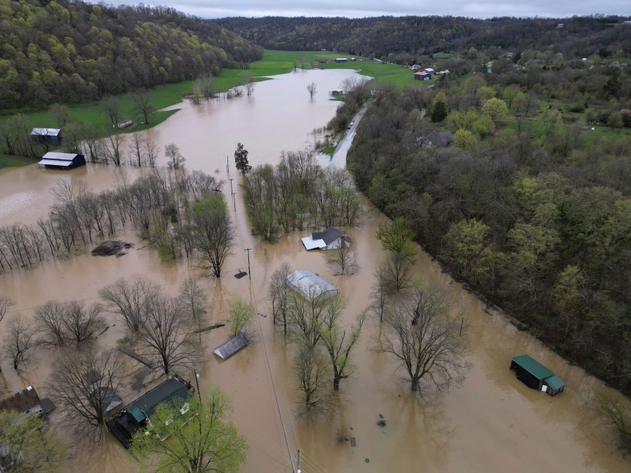 Kentucky officials left scrambling as rumor dam gates were accidentally opened spreads
