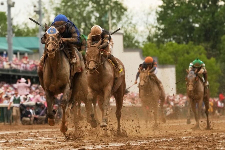 Good Cheer wins the 151st Kentucky Oaks