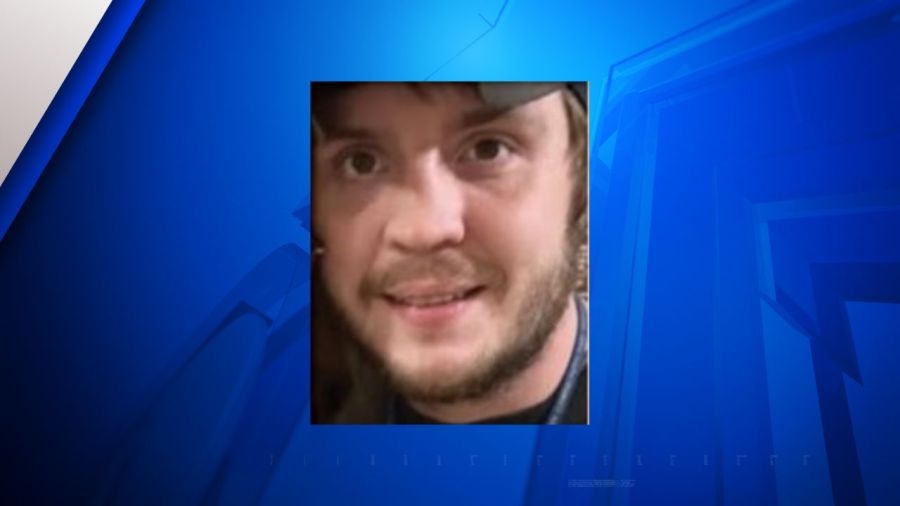 Magoffin County man accused of sodomy wanted by Kentucky State Police
