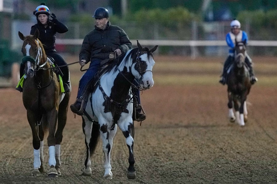 D. Wayne Lukas is 89, wants to win a 5th Kentucky Derby