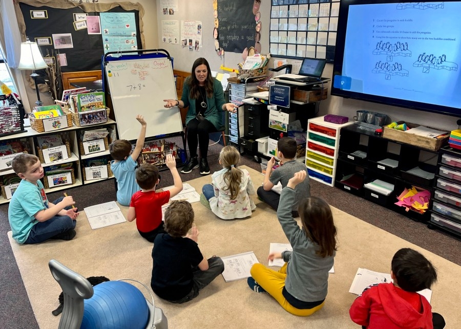 ‘Just fabulous': Jacobs receives 2025 Centerville teacher award