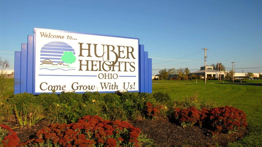 Huber Heights Kroger Aquatic Center delays opening