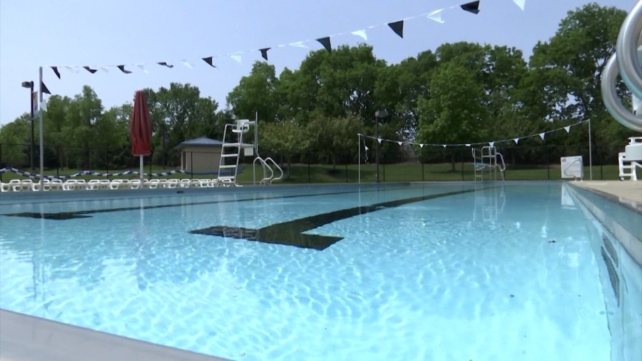 ‘Watch your kids:' Tips to stay safe at the pool this summer