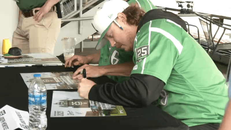 PHOTOS: Dayton Dragons fans meet team and Hall of Famer
