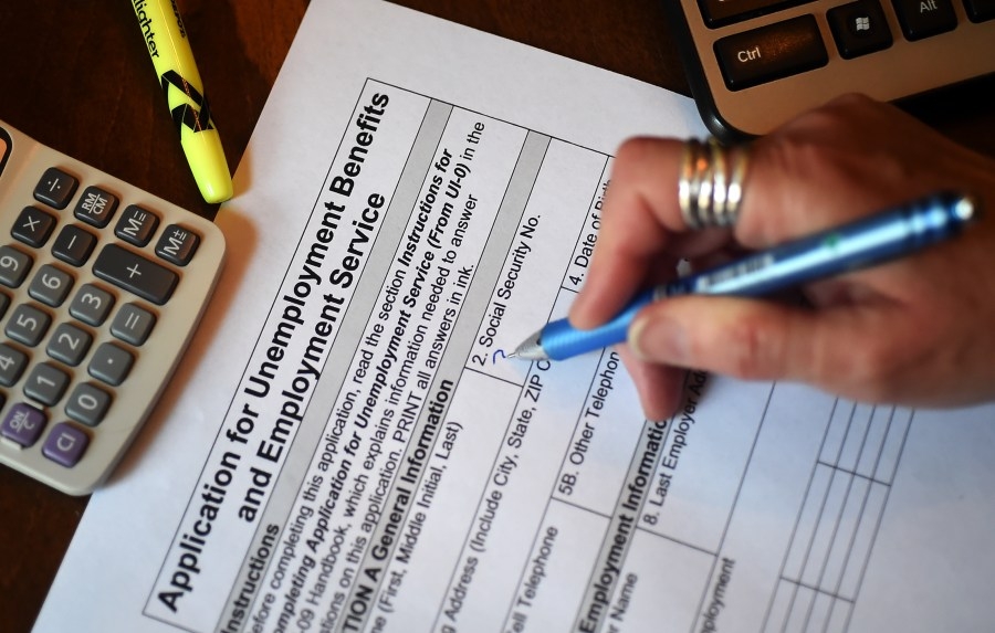 Fairfax County calls for increase to unemployment benefits for fired federal workers