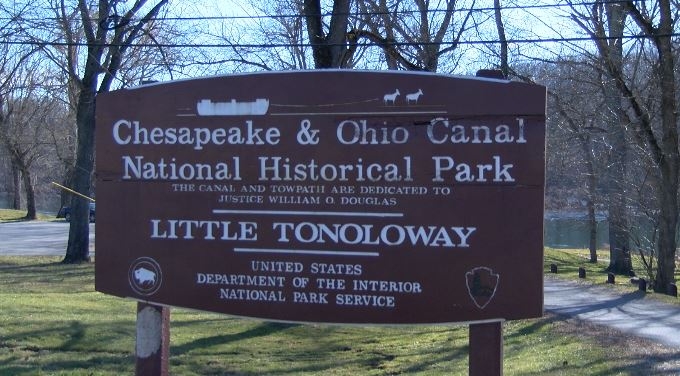 DOGE cuts at C&O Canal draw protests at National Park Service office