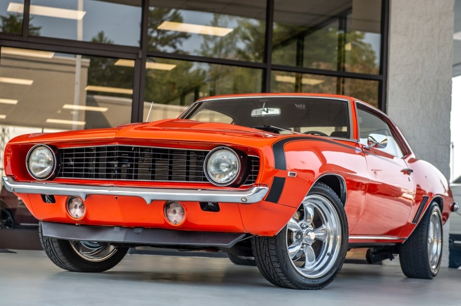 Bring dad to the Sully Antique Car Show for Father's Day in Chantilly