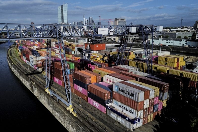 Tensions rise over tariffs