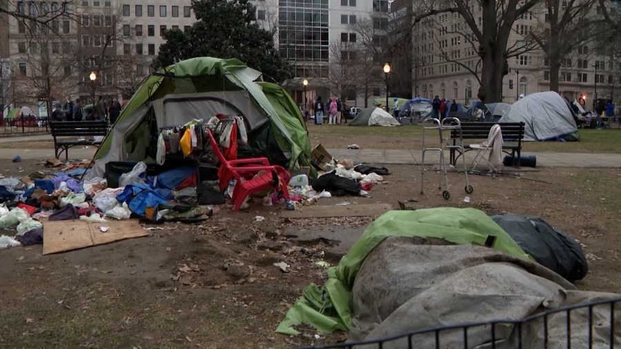 Trump expected to sign executive order cracking down on homelessness, public safety in DC