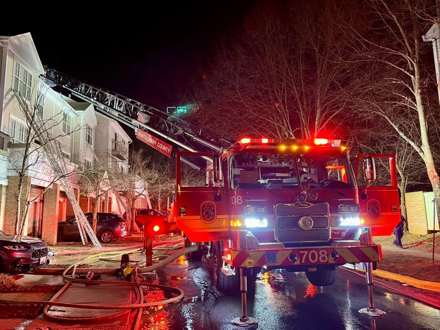 Multiple families displaced after townhouse fire in Montgomery Village