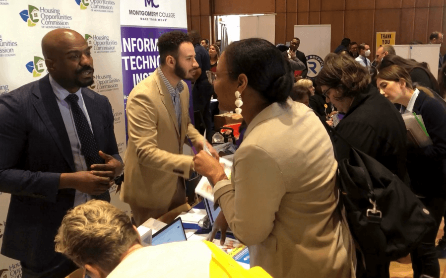Career fair in Silver Spring draws hundreds