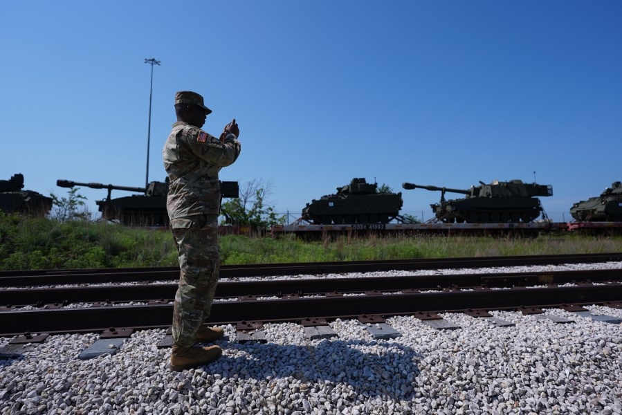 Preparations for Trump's military parade in DC draws mixed reactions