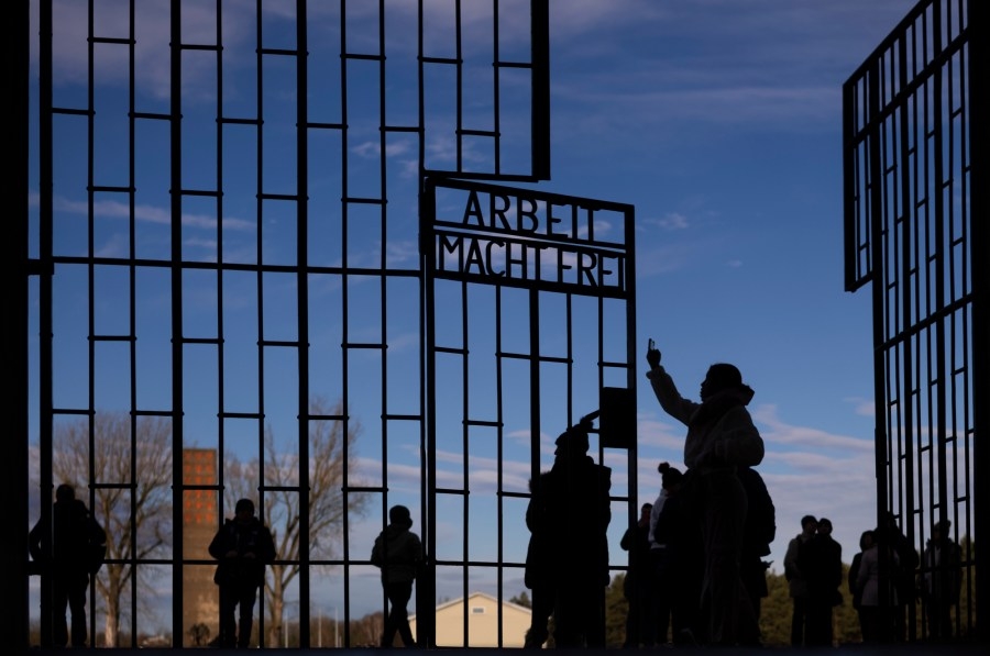 DC Holocaust Memorial Museum honors 80th anniversary of the liberation of Auschwitz with event