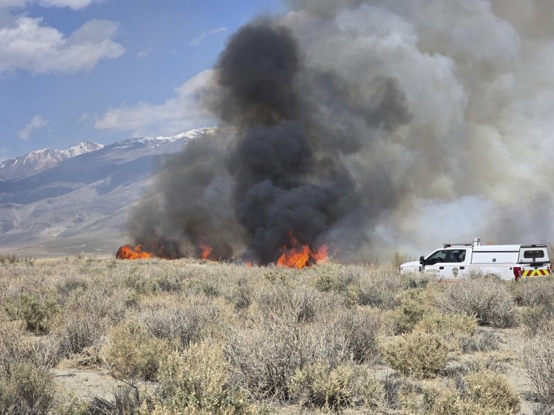 California lawmakers work to reduce wildfire risk
