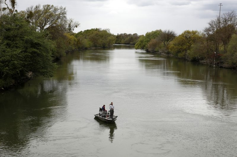 House removes federal protection for an endangered species