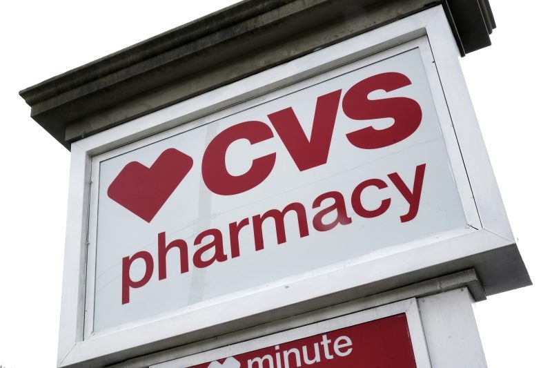 Police: Man arrested in Fairfax after CVS employee, three officers assaulted