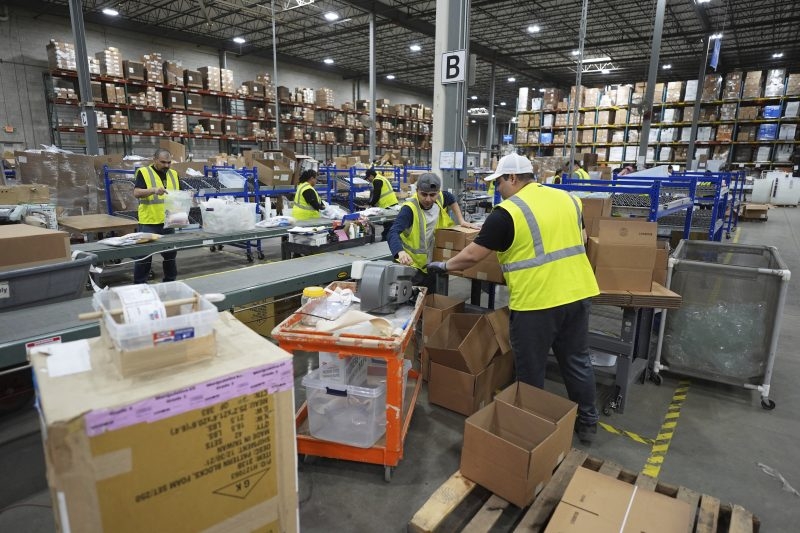 Strong jobs report surprises economists