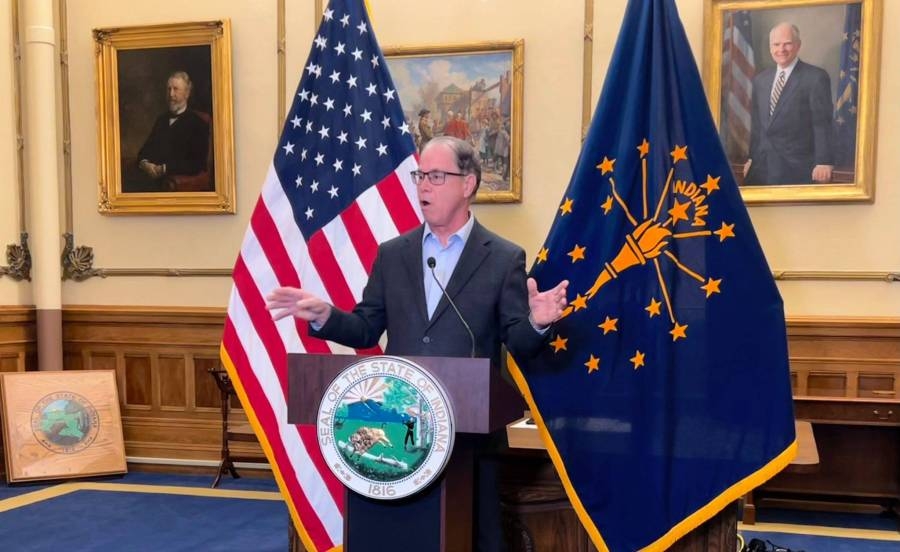Gov. Braun signs hospital pricing bill into law