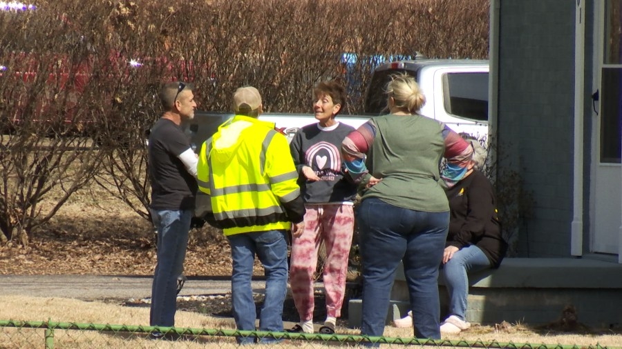 'I don't know what to do': Chandler residents scrambling after mine collapse