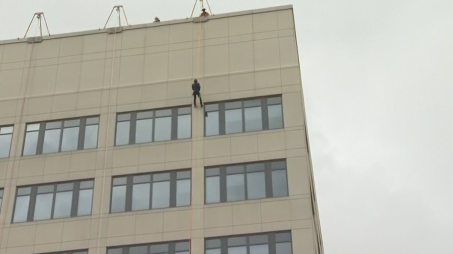 Evansville prepares to step 'over the edge' for kids battling illnesses