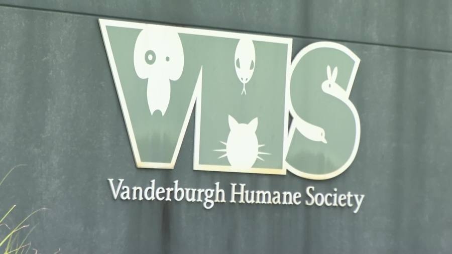 Evansville Humane Society hosts benefit dinner