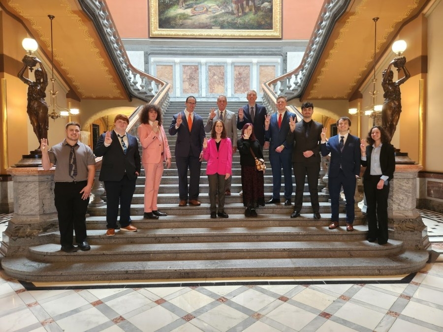 Southeastern IL residents place in government championship