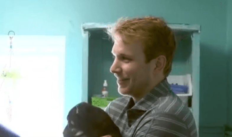 Thunderbolts stop by Humane Society before Pucks and Paws Night