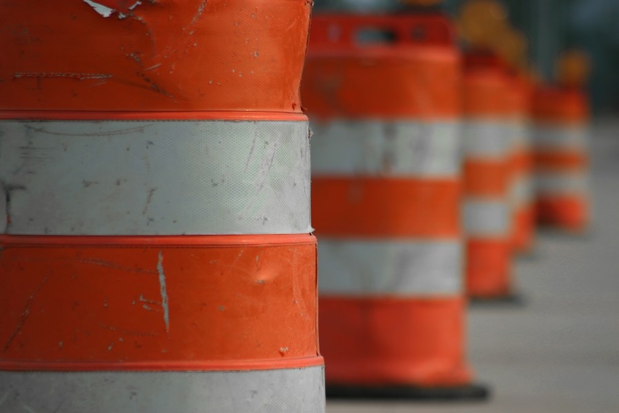 Lloyd Expressway ramps to close on Tuesday