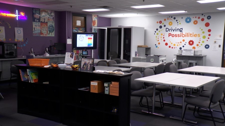 UE IN-MaC Design and Innovation Training Studio ready to begin STEM programs