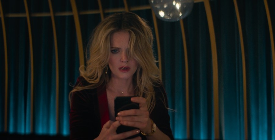 Drop Review: Competently Executed Claustrophobic Thriller