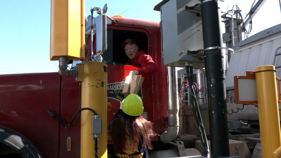 Aspiring farmers show appreciation at Owensboro Grain