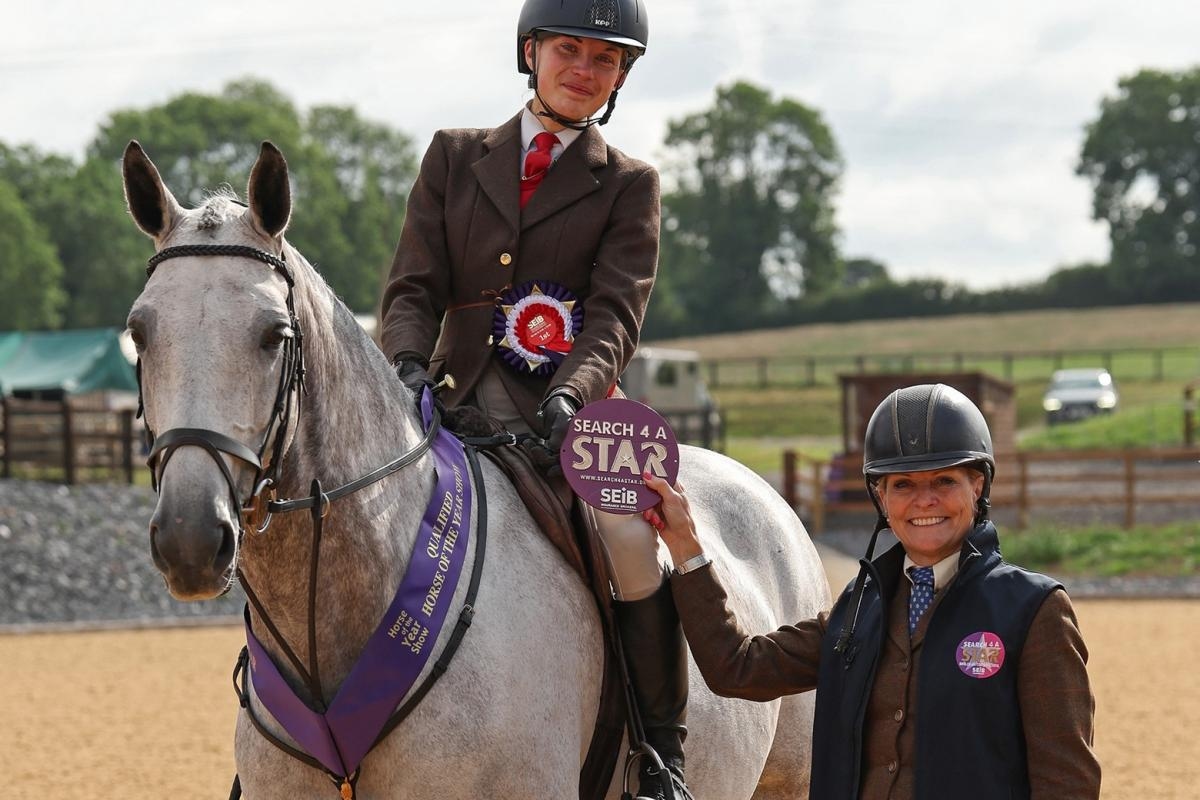 Pembrokeshire rider qualifies for Horse of the Year Show