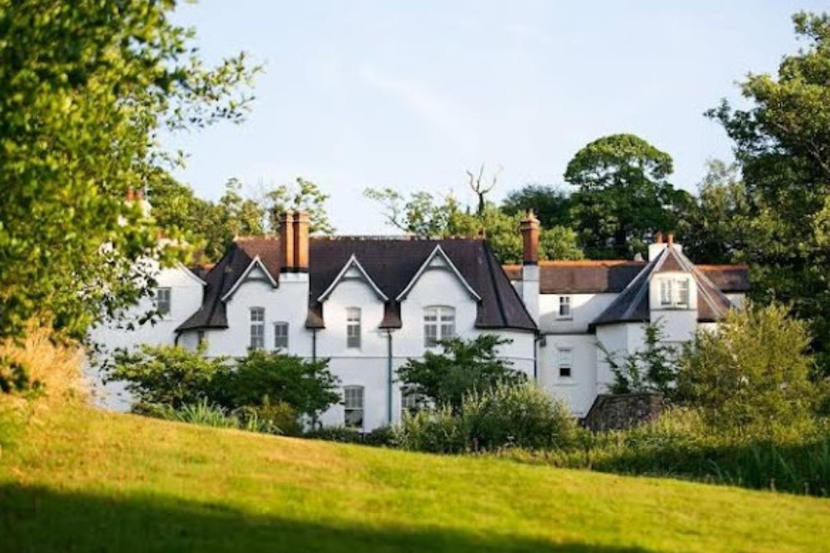Pembrokeshire hotel and restaurant wins ‘prestigious' traveller award