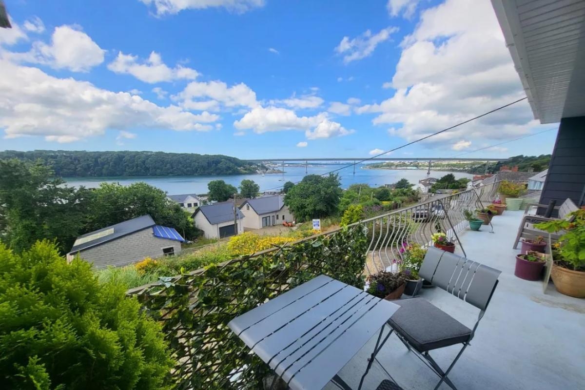 Five-bed property with panoramic views over estuary for sale