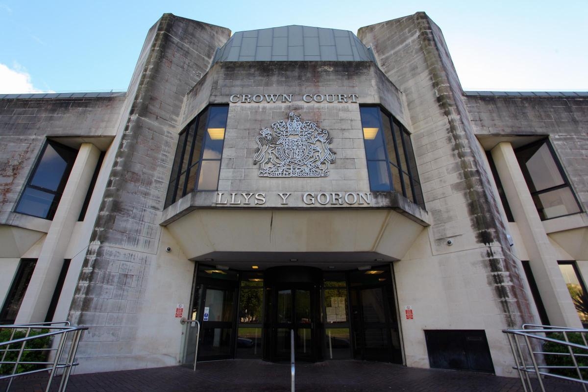 Pembrokeshire drug mule had 12 grams of heroin up his bottom
