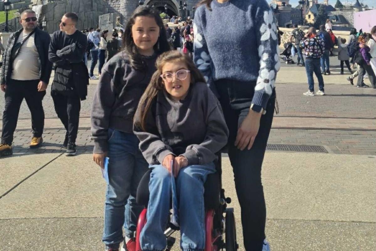 Pembrokeshire girl, 8, with rare illness gets trip of lifetime to Disneyland
