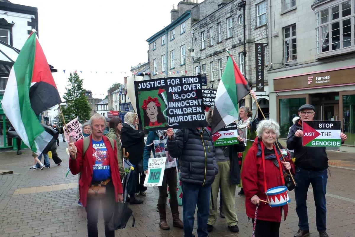 Campaigners use Kendal as backdrop for pro-Palestine march