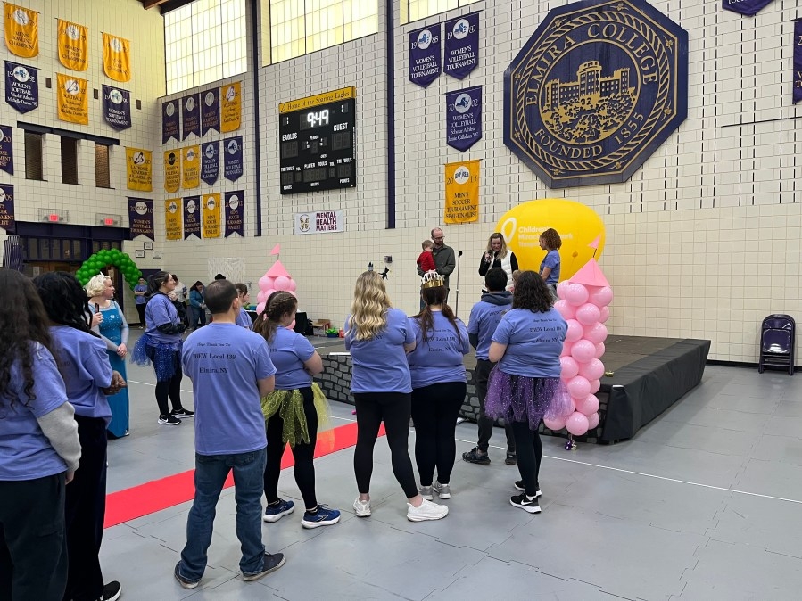 Elmira College students fundraise for Children's Miracle Network
