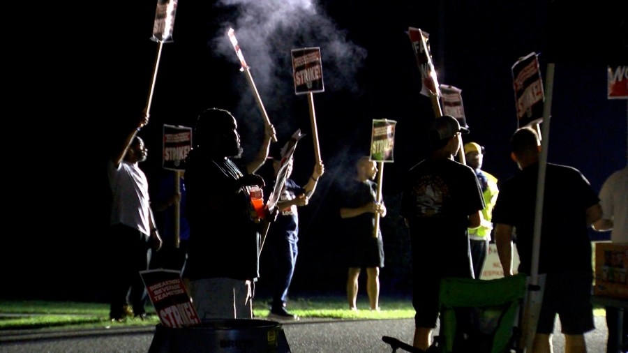 Dozens of Breakthru Beverage truck drivers go on strike in Tampa and across the state