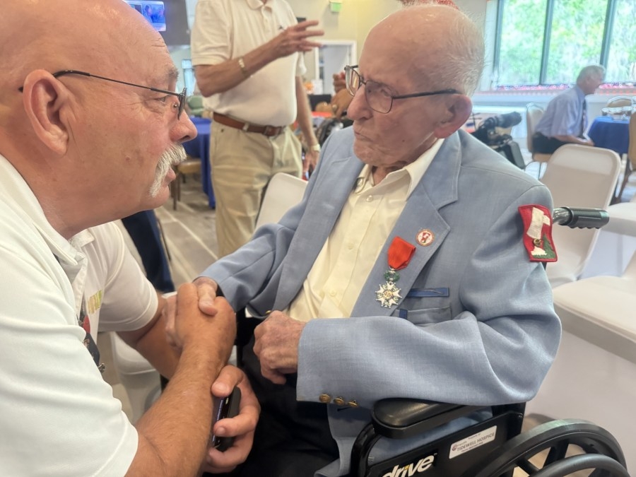 106-year-old WWII veteran receives honor in Manatee County