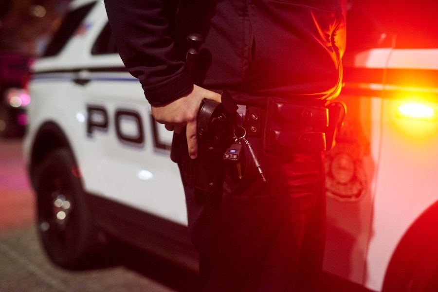 Florida cop attacked by man, woman while responding to domestic violence incident: report