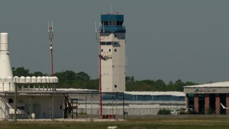 Lakeland pilot entered restricted airspace around Mar-a-Lago