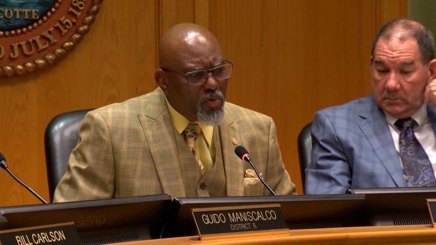 Gudes ends bid for old job, Tampa city council race remains crowded
