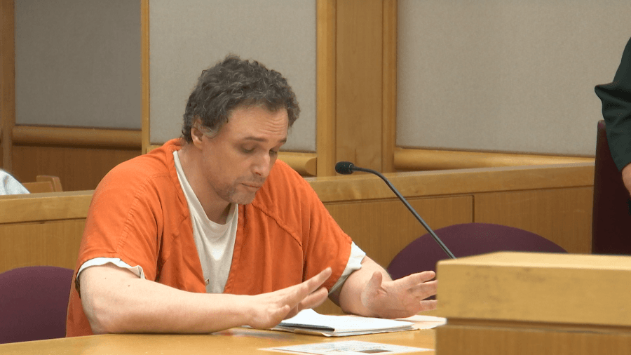 Plastic surgeon accused of murdering Largo attorney represents himself in court