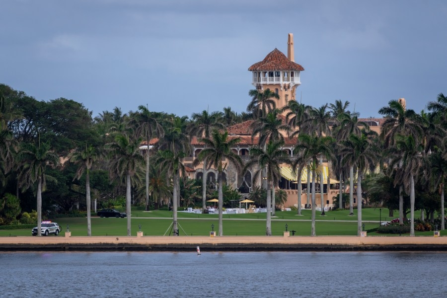 Texas man jumps Mar-a-Lago wall to marry Trump's granddaughter, ‘spread the Gospel': docs