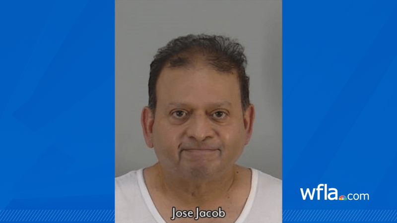 Florida doctor accused of kissing, touching patient during appointment