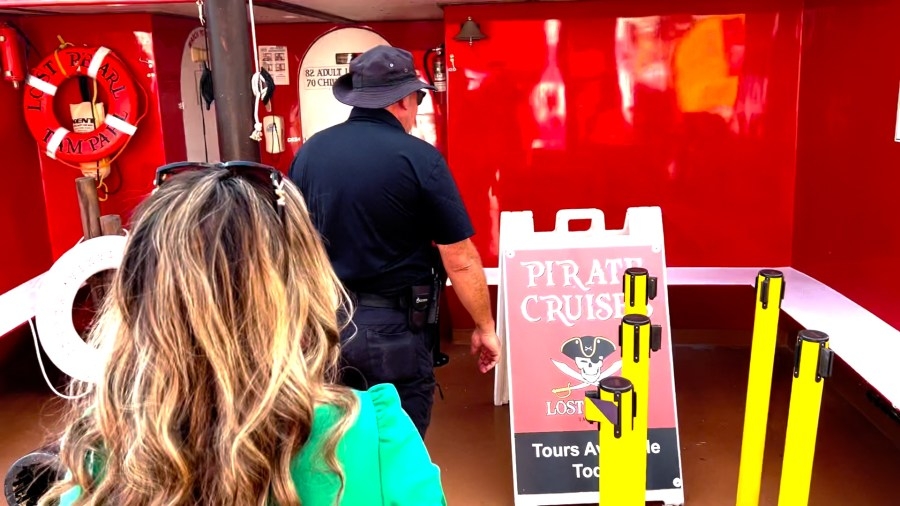 Ferry crash: Pirate ship captain explains Coast Guard safety requirements